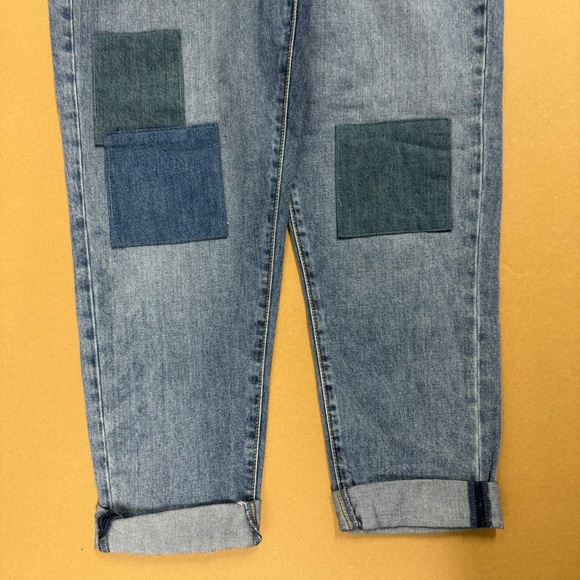 UT HIGH RISE PATCHES BOYFRIEND JEANS - Picture 5 of 9